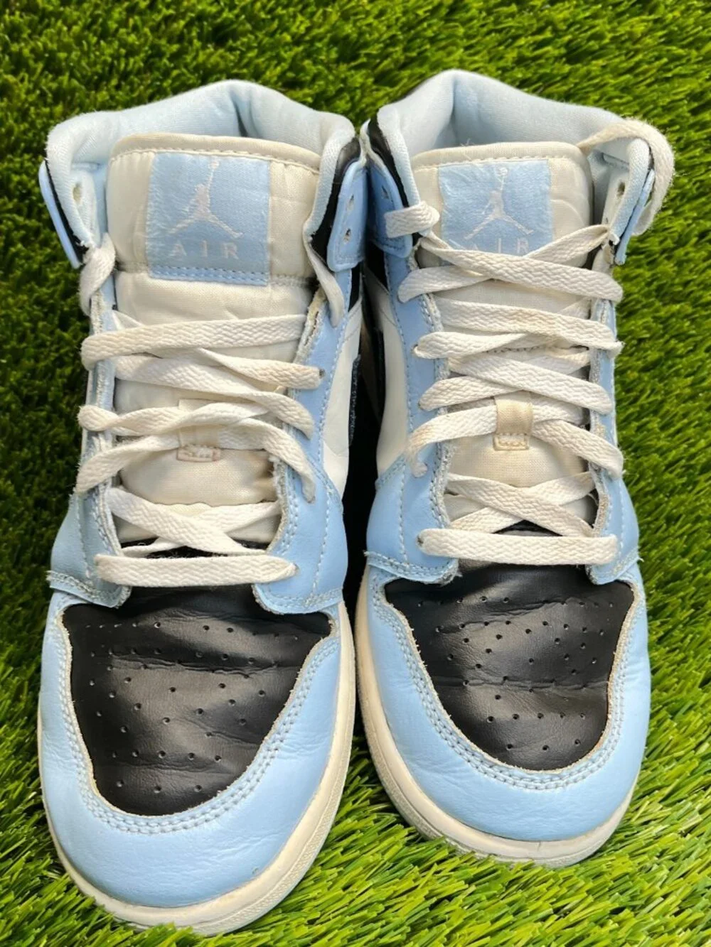 Nike Air‎ Jordan 1 Mid Boys Size 7Y Blue Black White Basketball Shoes Sneakers